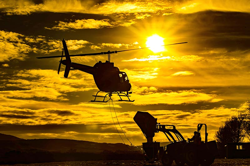 Dry Speading Helicopter California